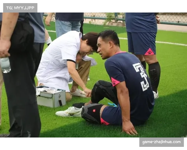 确保医疗防护严格落实 全面保障球员健康与赛事安全 确保医疗防护严格落实 全面保障球员健康与赛事安全