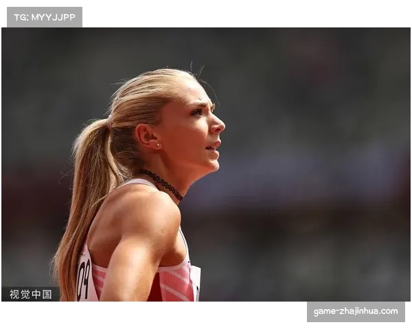 女子速降赛场Valentina Höll冲击历史纪录,2026赛季若夺冠将追平Anne-Caroline Chausson 女子速降赛场Valentina Höll冲击历史纪录,2026赛季若夺冠将追平Anne-Caroline Chausson